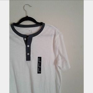 Short Sleeve Raglan Henley White Tee
